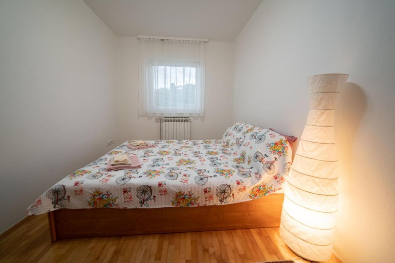 Wonderplace SJJ Buitenkant foto